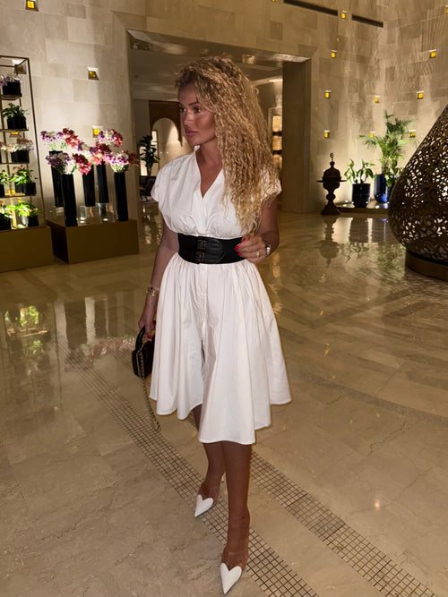 Robe-ceinture Waisted blanche