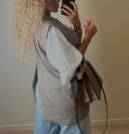 Blazer Cut-Out sans manches taupe