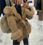 Manteau en cachemire et vraie fourrure camel