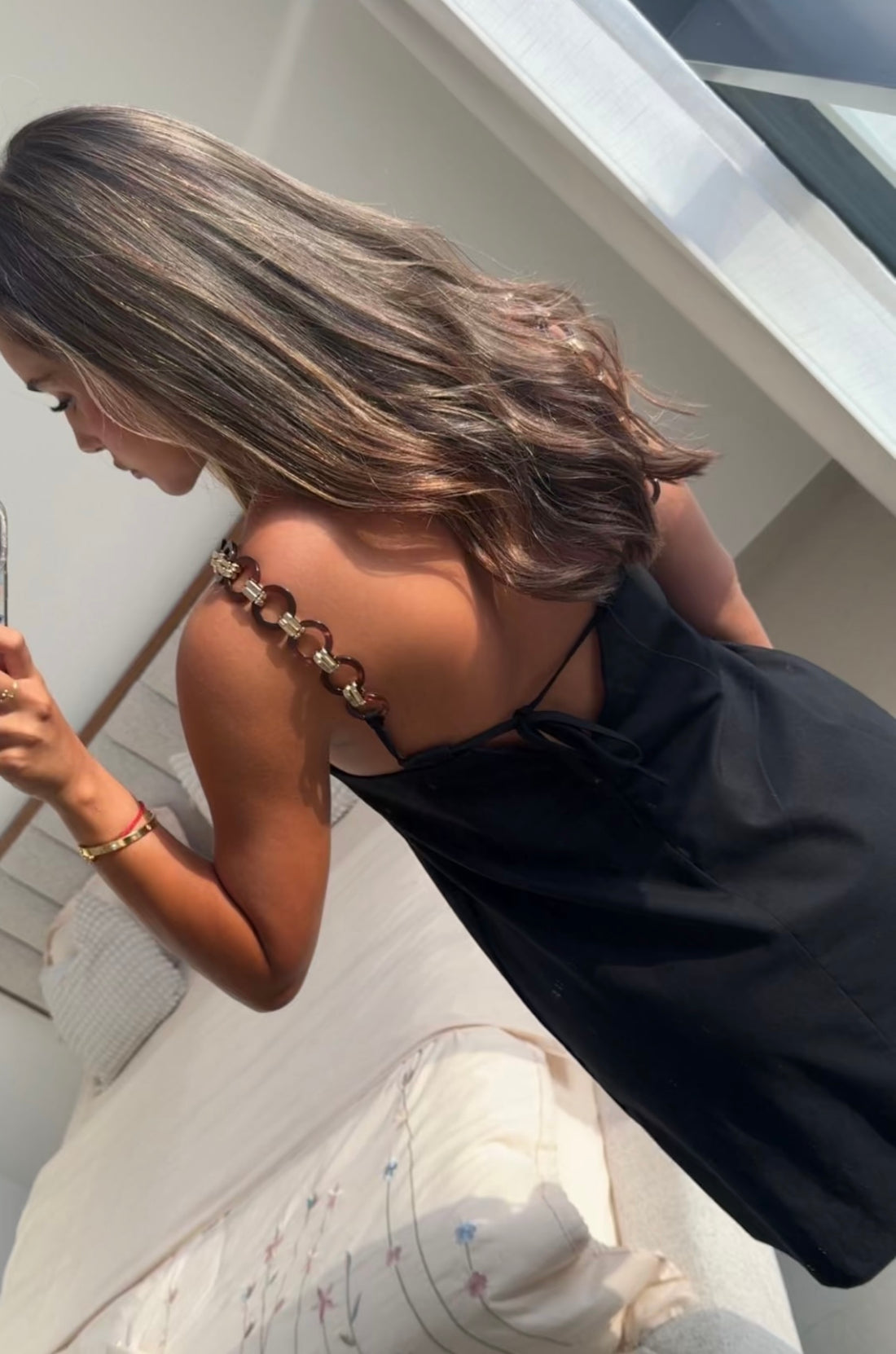 Robe noire bijoux en lin mélangé