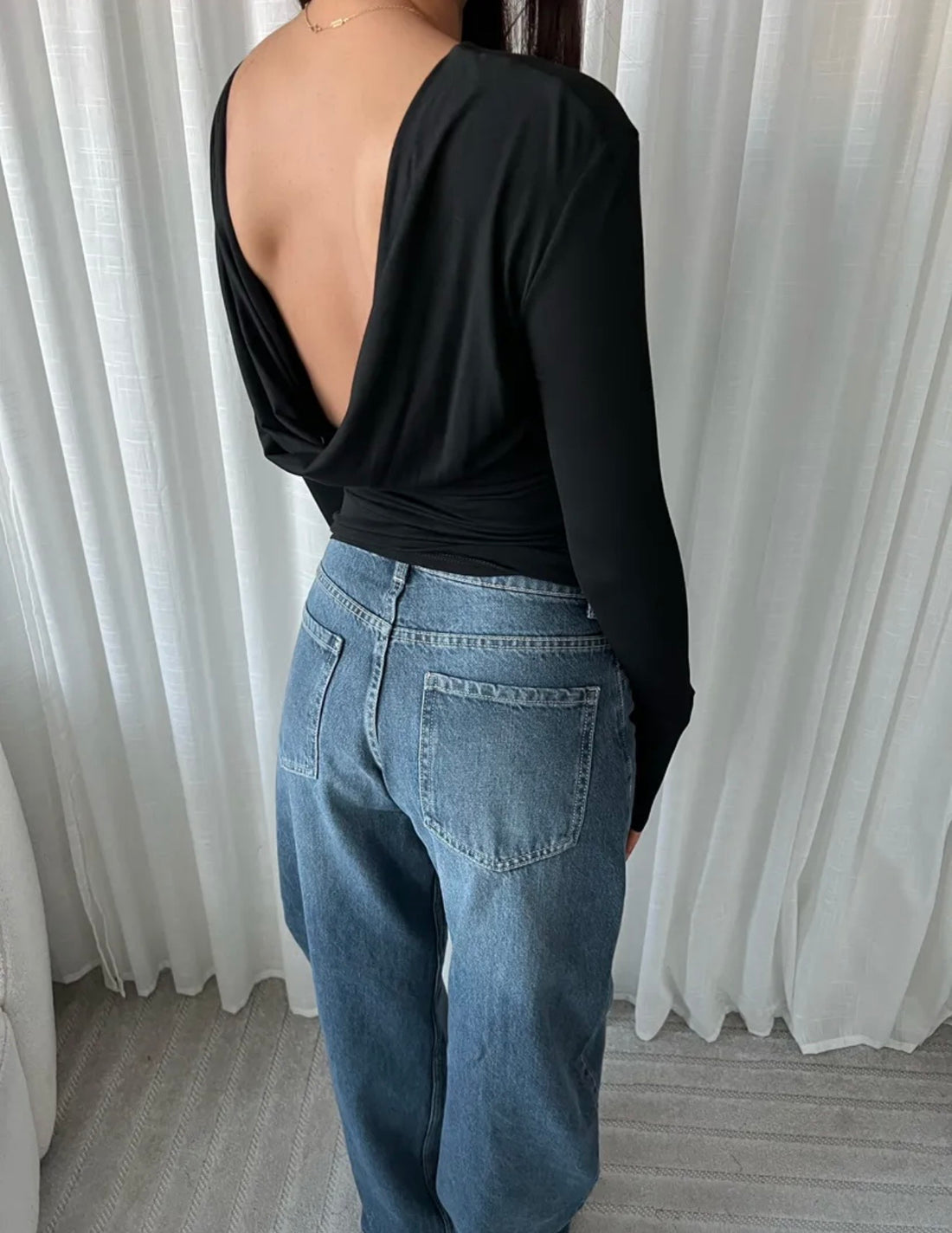 Top Nude-Draped noir