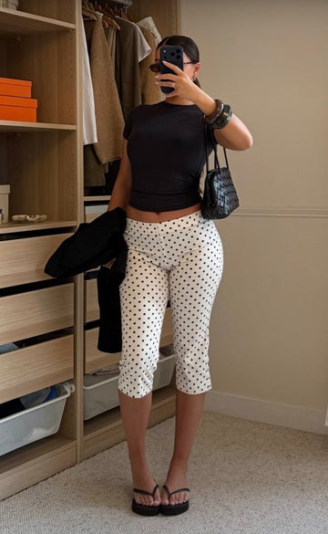 Pantalon Capri blanc à pois