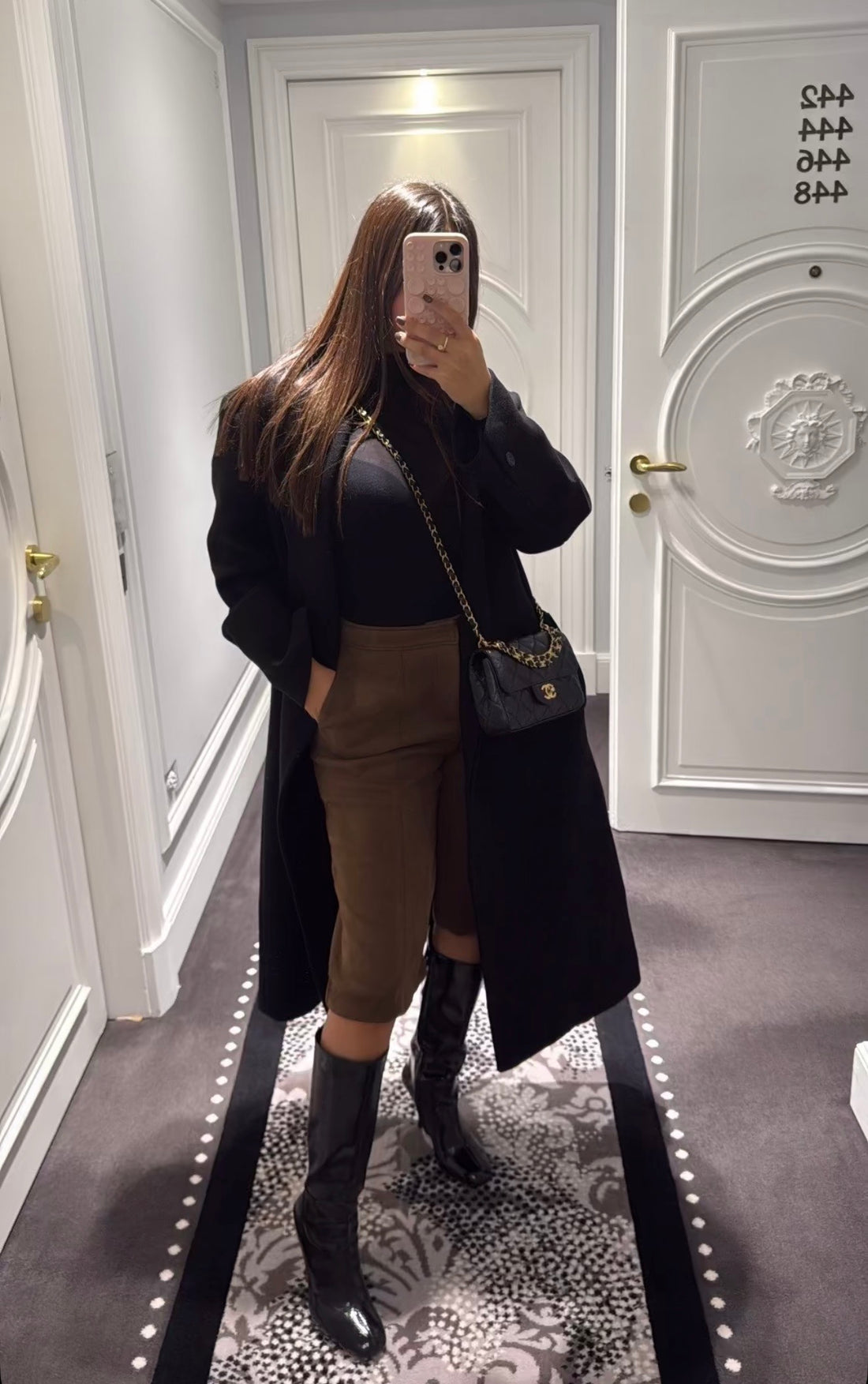 Bermuda en daim Choco