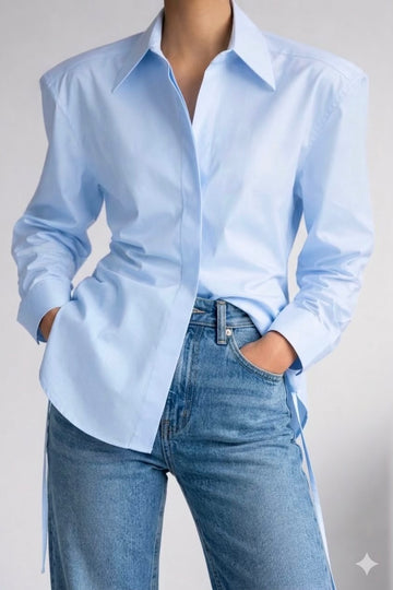 Chemise à épaulettes et taille ajustable