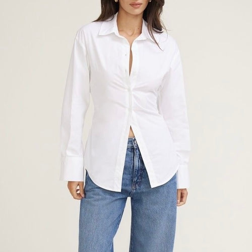 Chemise à épaulettes et taille resserrable