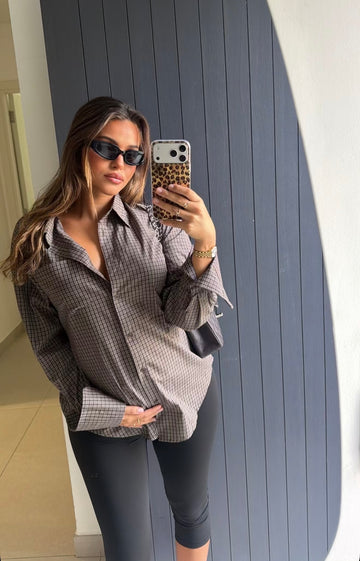 Chemise à carreaux ajustable à la taille
